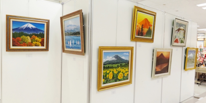 会場景　油彩画