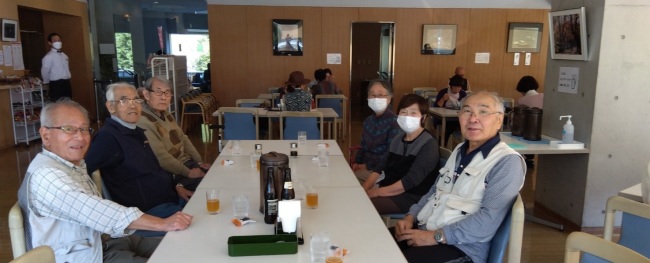 ギャラリー１８（松尾先生と共に食事会）